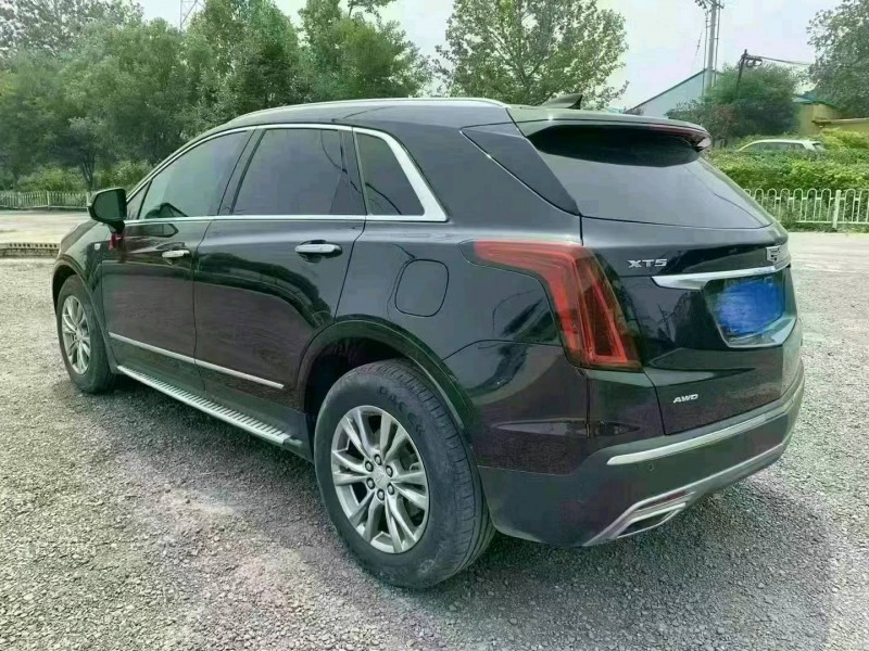 东营20年凯迪拉克XT59
