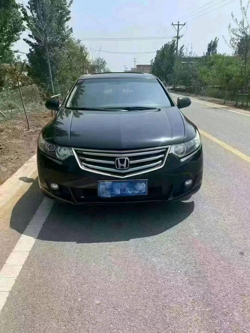 东营13年本田思铂睿1