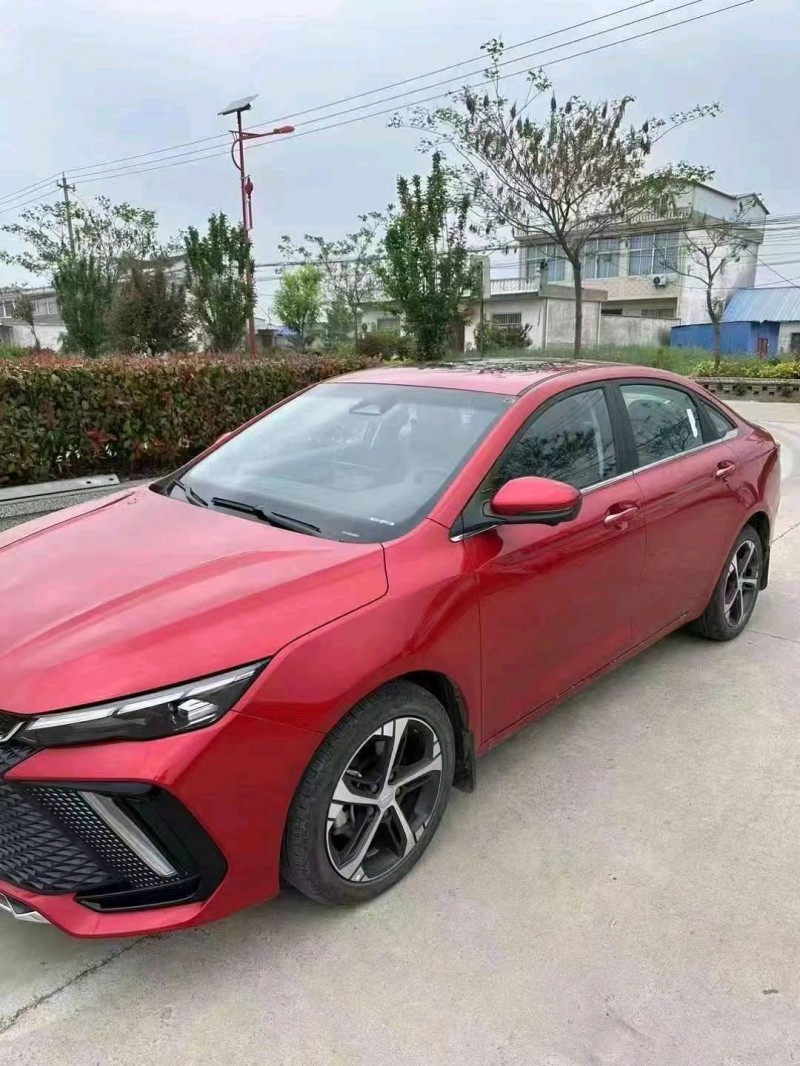 泰州22年吉利帝豪2