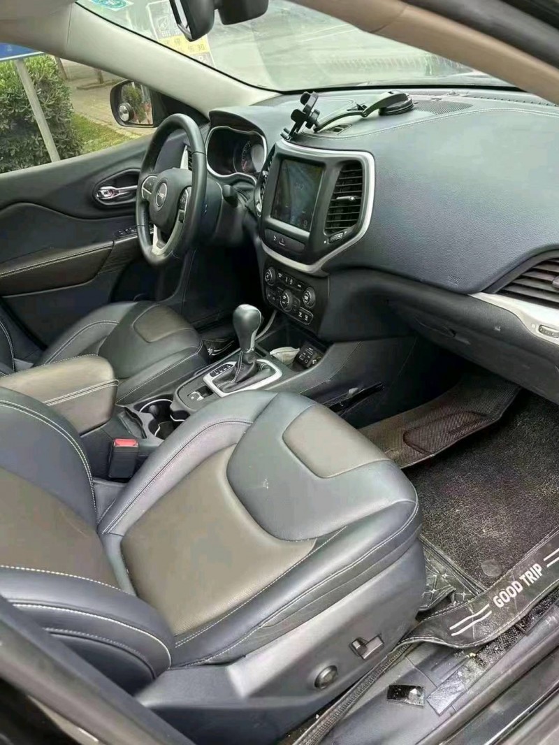 徐州20年Jeep自由光7