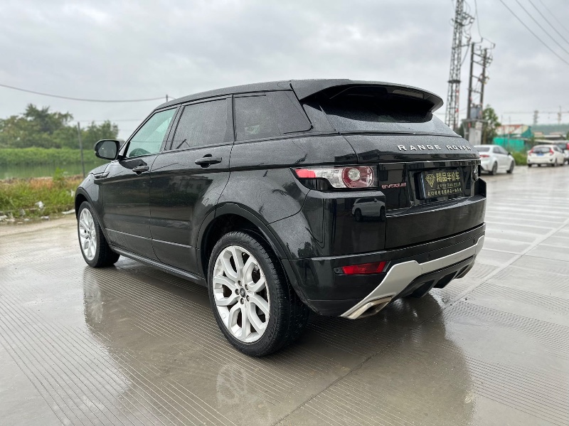 汕头13年路虎揽胜极光(进口)9