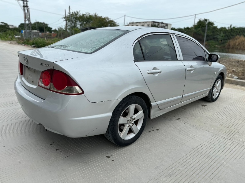 汕头13年本田思铭7