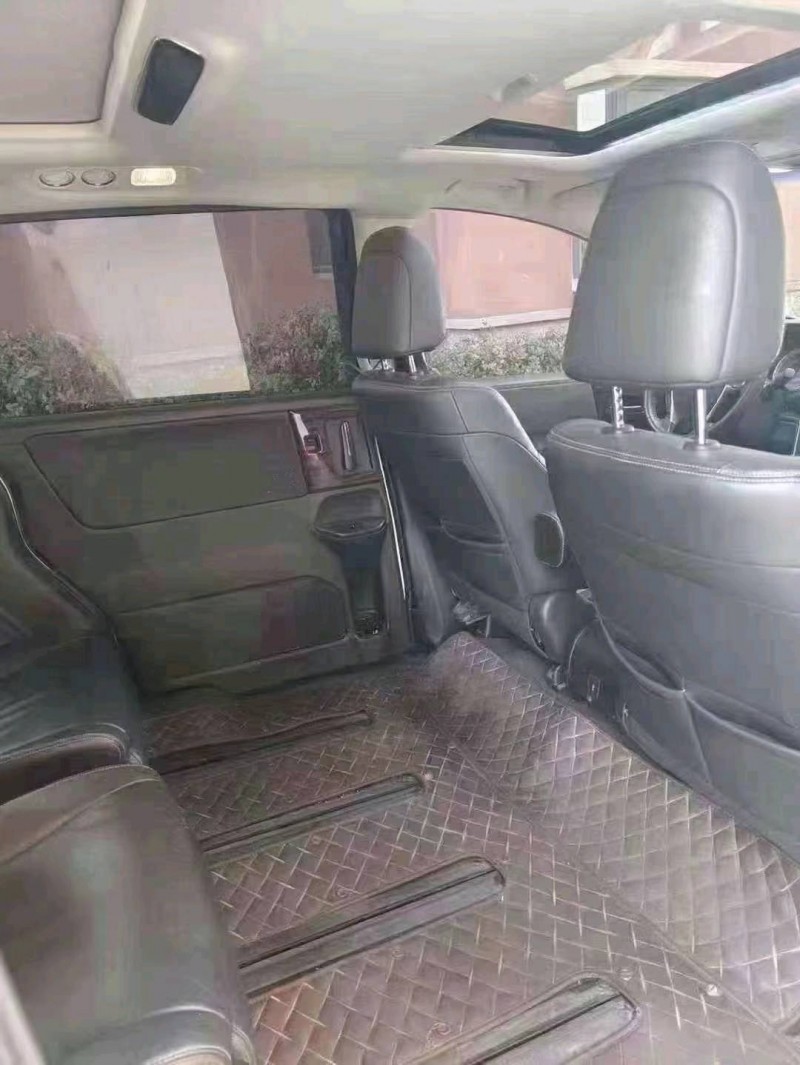 汕头17年本田艾力绅5