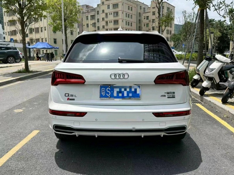 东莞19年奥迪Q59