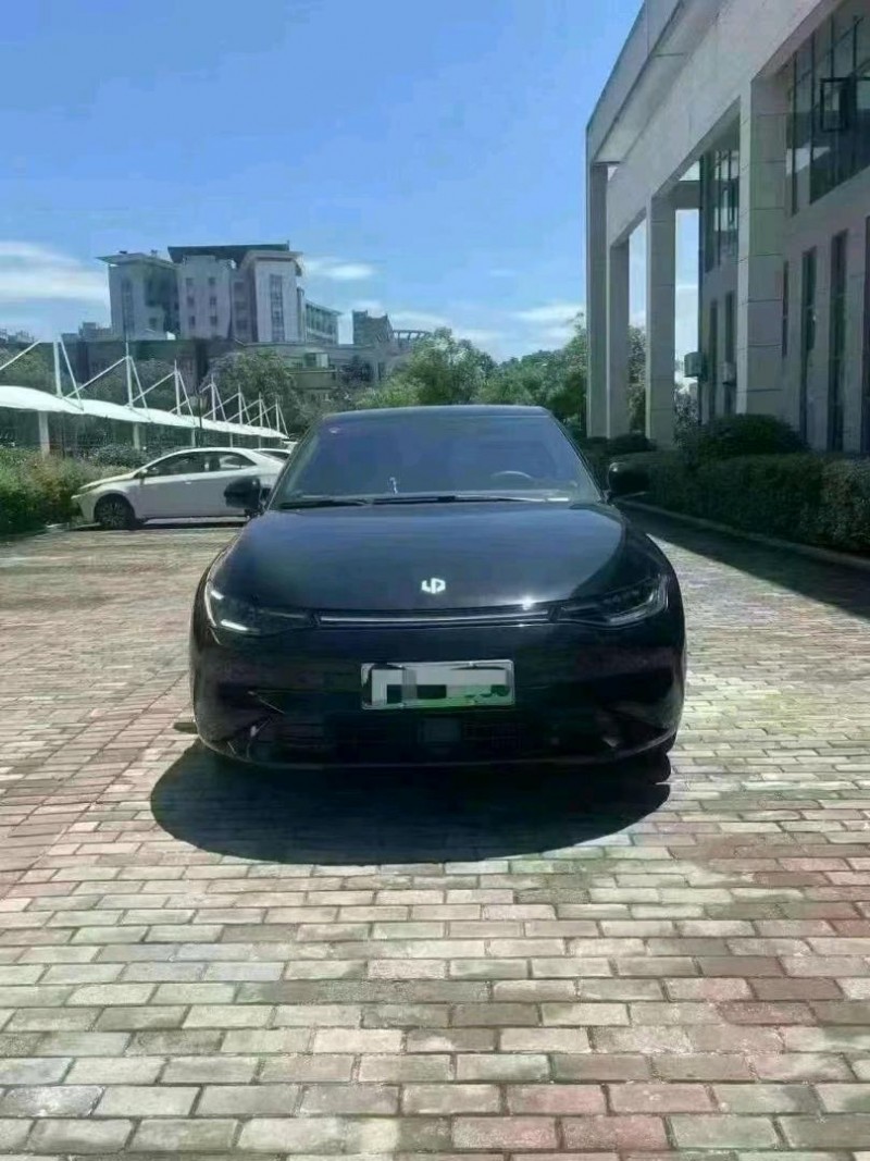 撫州24年零跑汽車C011