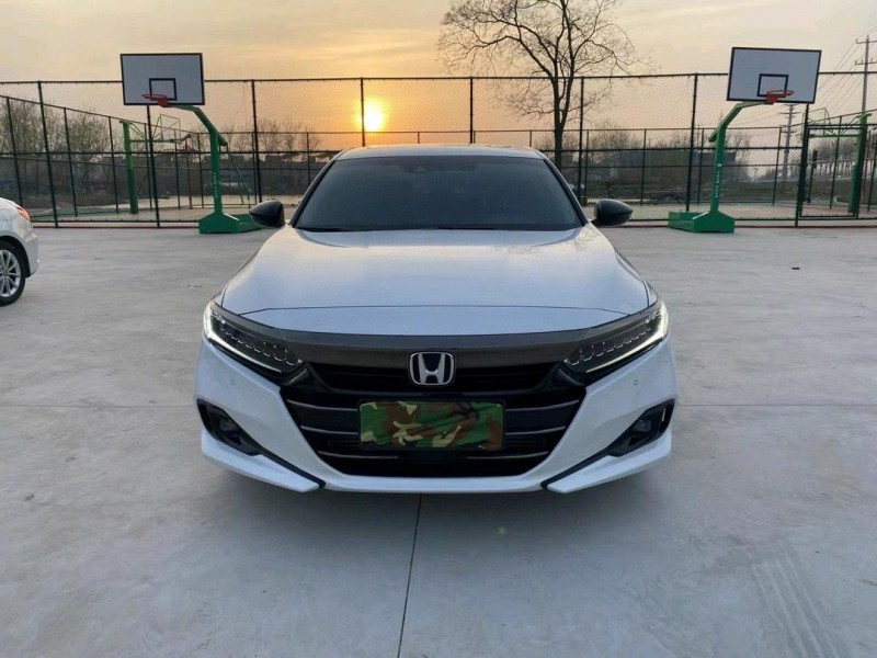 徐州22年本田雅阁1