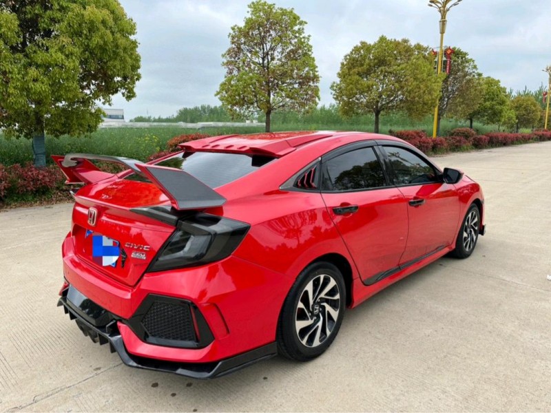 盐城18年本田思域4