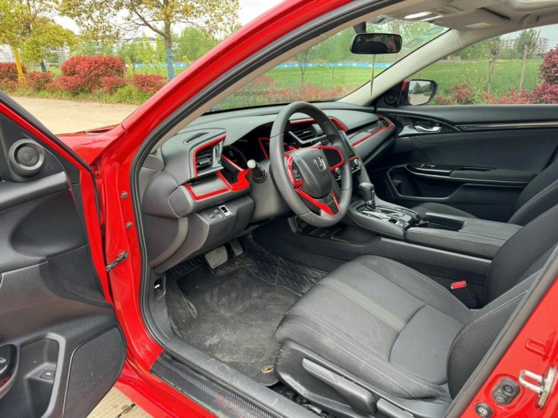 盐城18年本田思域5