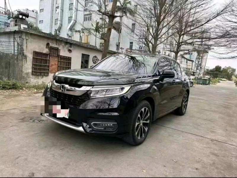 广州17年本田冠道2