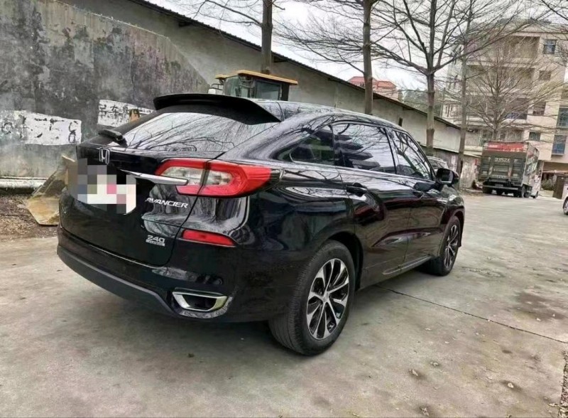 广州17年本田冠道5