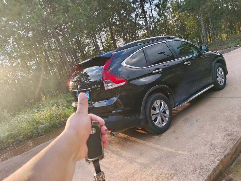 貴陽14年本田CRV9