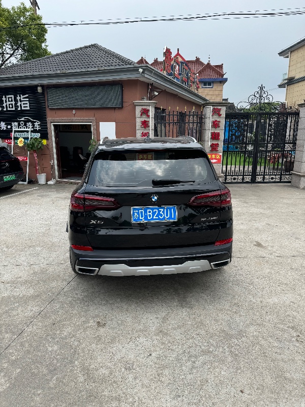 上海21年寶馬X56