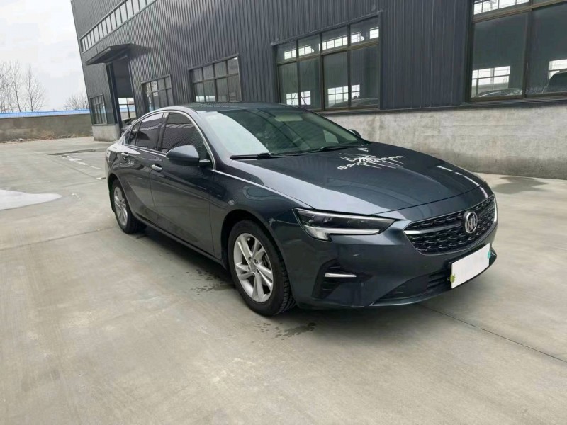 徐州21年别克君威3