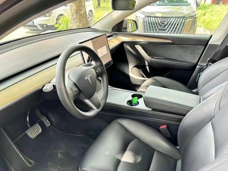 東營22年特斯拉MODEL Y5