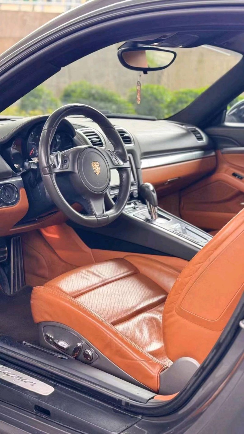 广州14年保时捷Boxster7