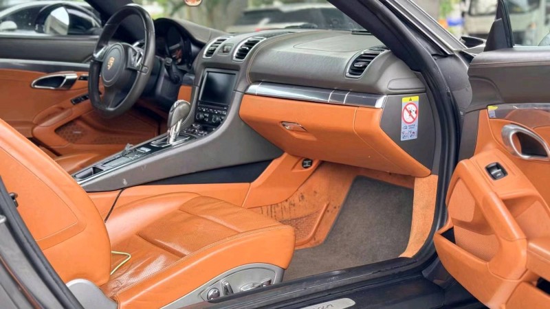 广州14年保时捷Boxster8