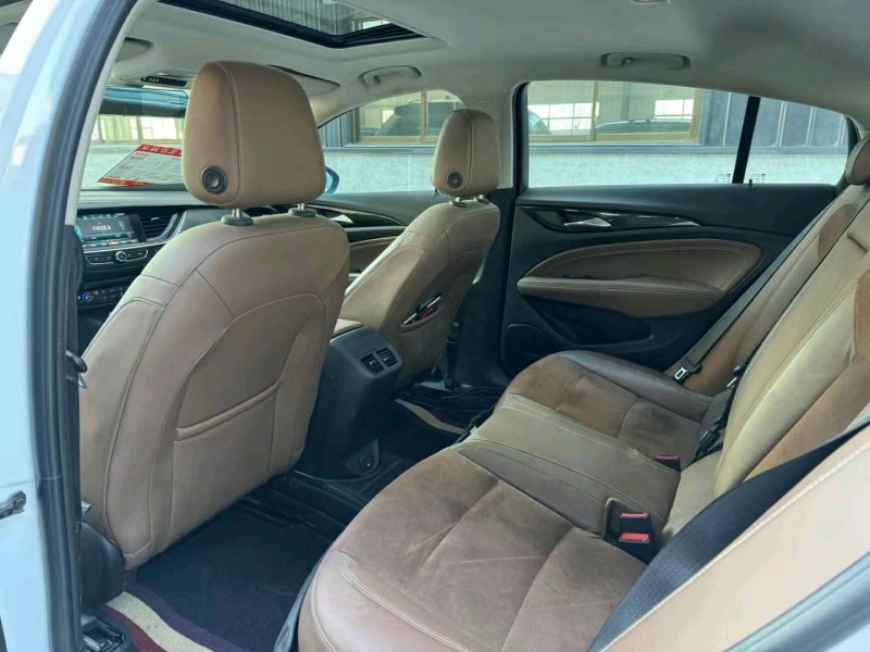 徐州19年别克君威7