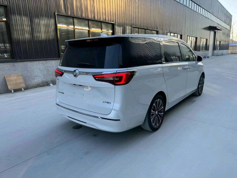 徐州21年别克GL84