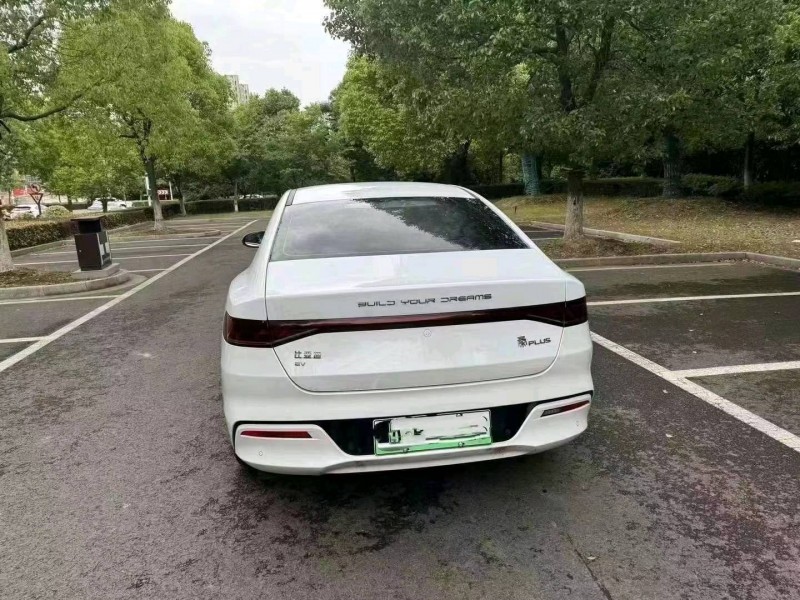徐州23年比亚迪秦9