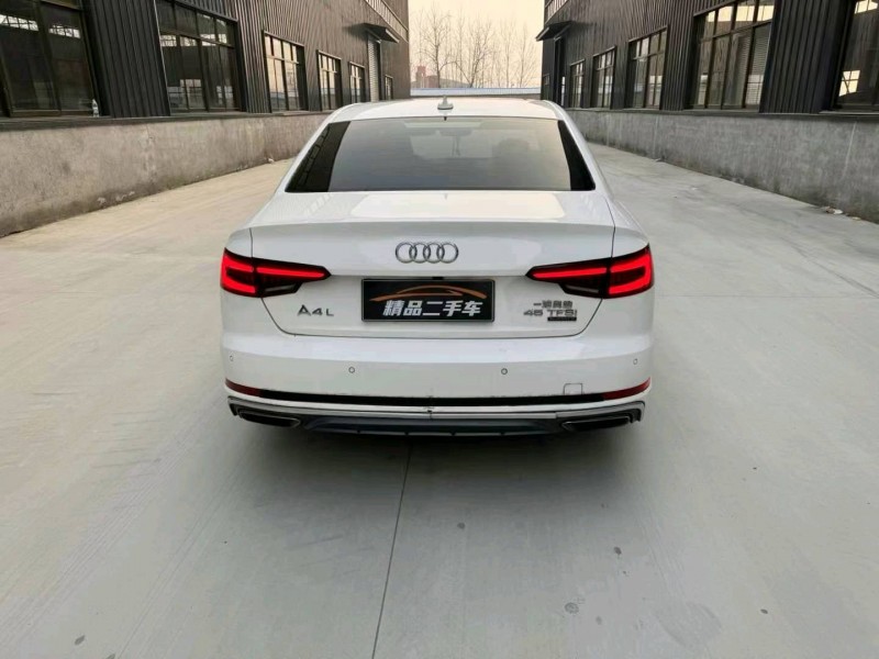 徐州19年奥迪A4L5