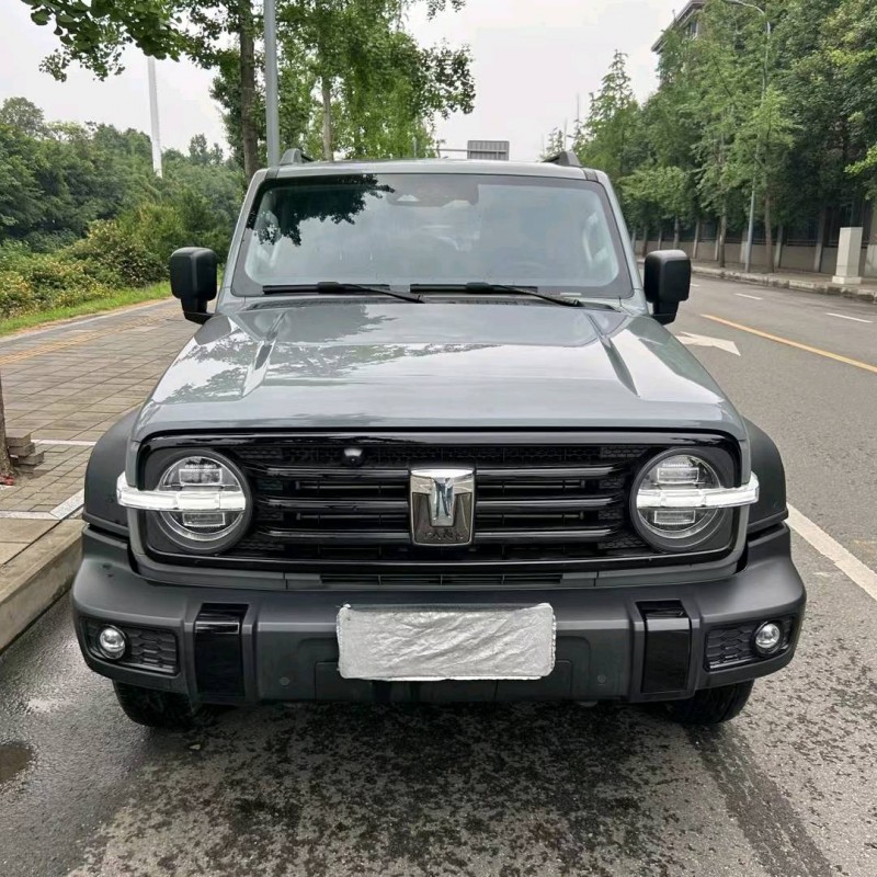 成都23年长城汽车坦克3001