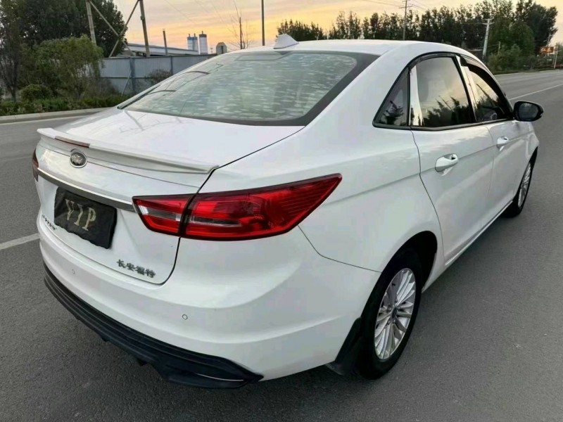 聊城17年福特福睿斯4