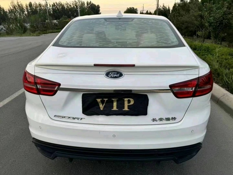 聊城17年福特福睿斯7