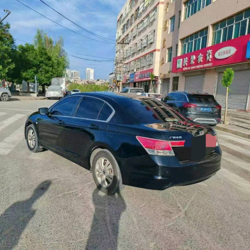 苏州09年本田雅阁5