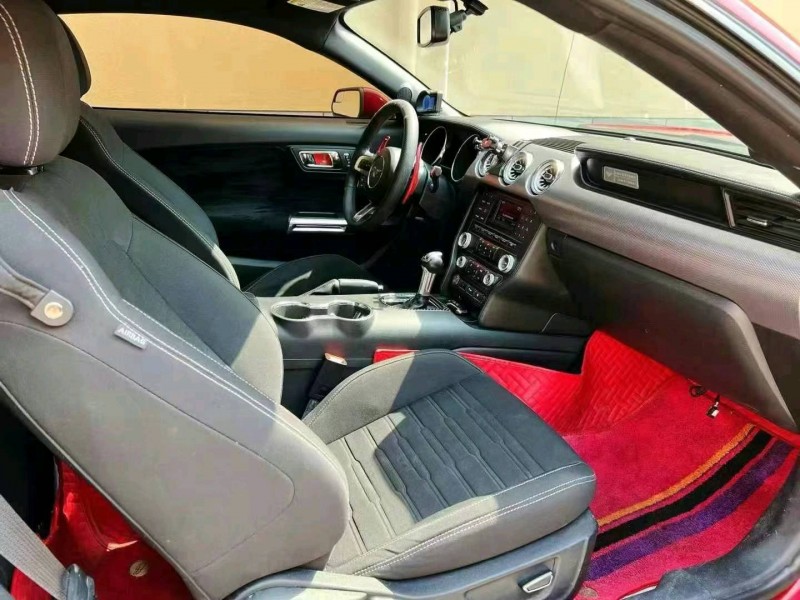 烟台16年福特野马4