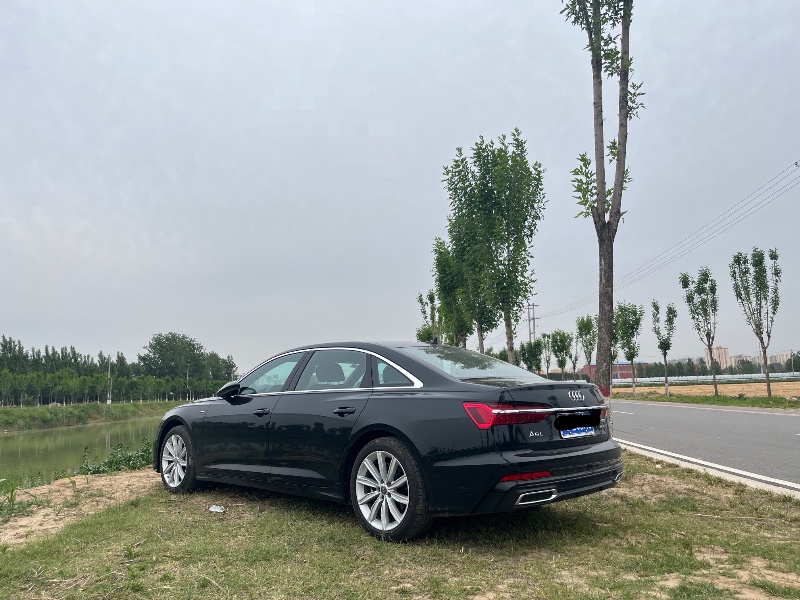 寧波21年奧迪A6L3