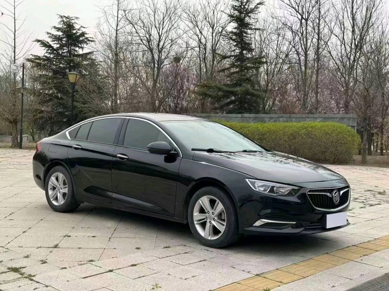 枣庄20年别克君威2