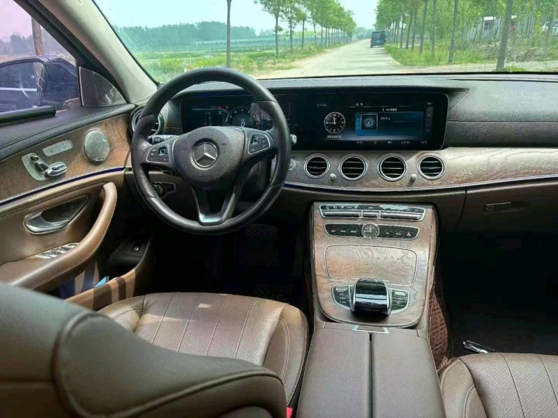 东营18年奔驰E4
