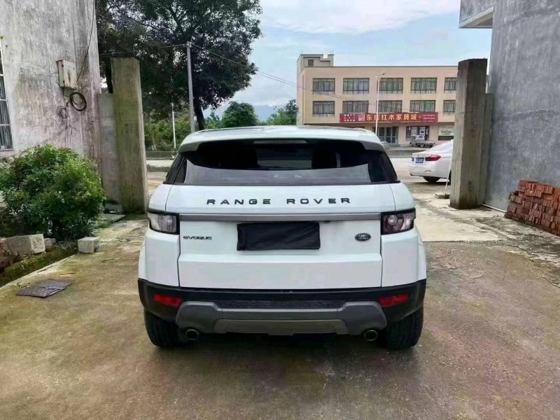 佛山14年路虎极光5