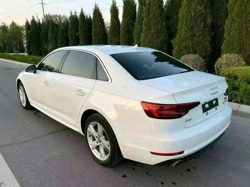东营18年奥迪A4L9