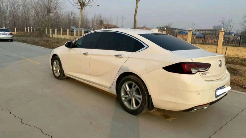 菏泽21年别克君威4