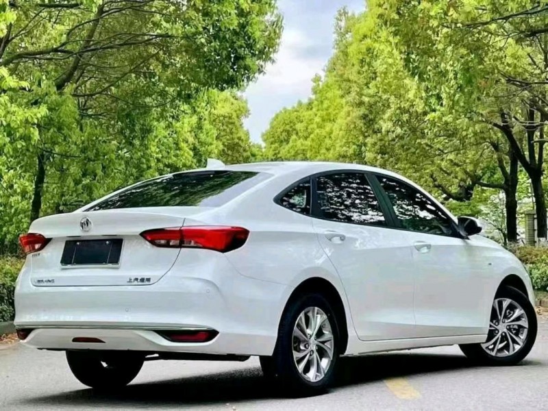 苏州23年别克威朗4