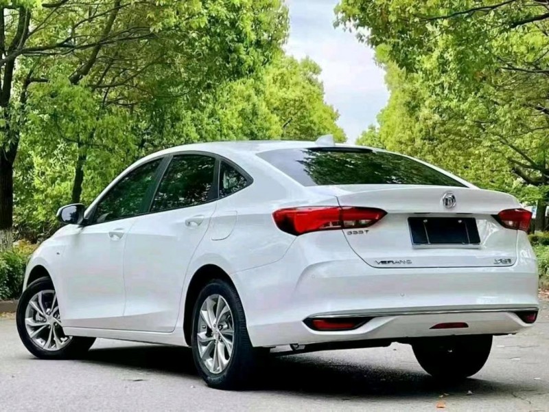 苏州23年别克威朗7