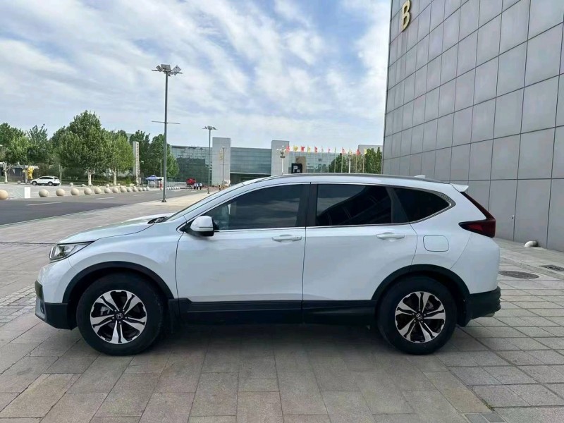 汕头21年本田CRV4
