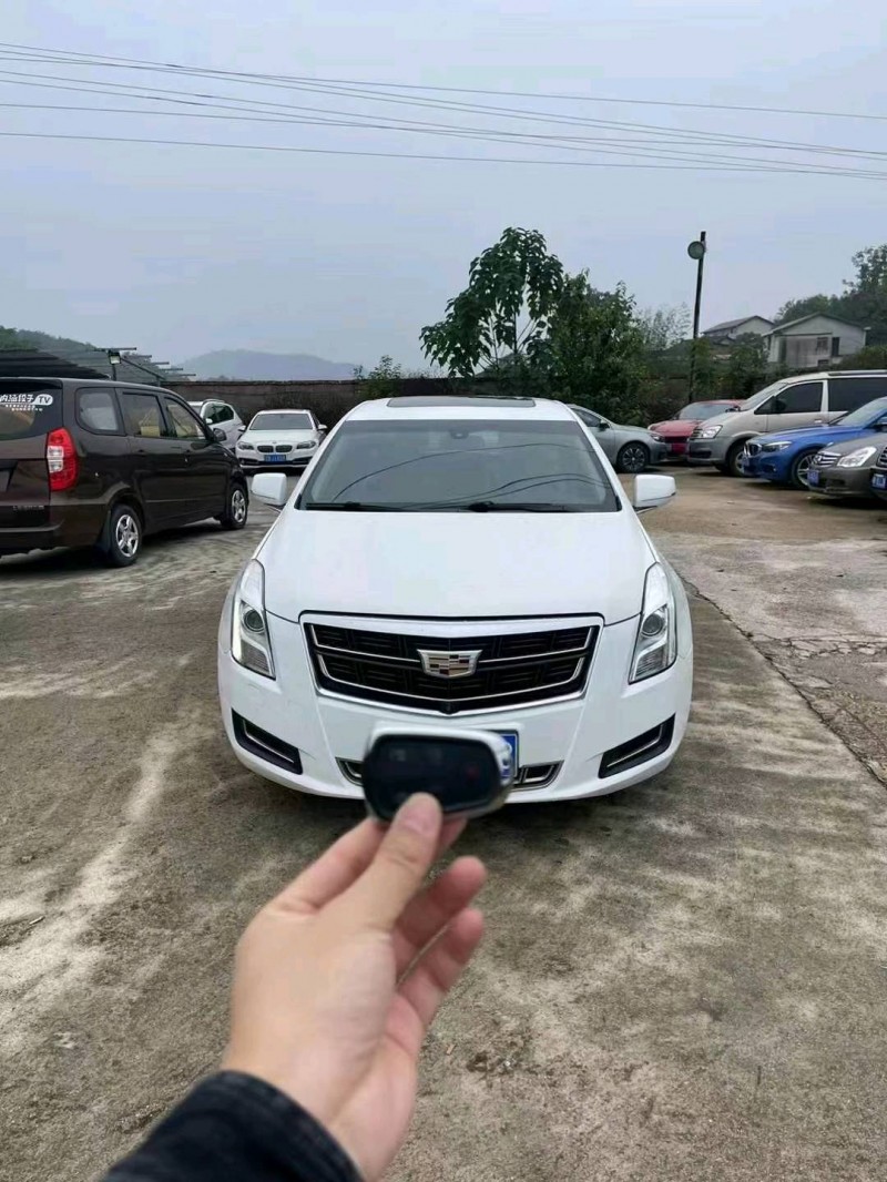 佛山17年凯迪拉克XTS1