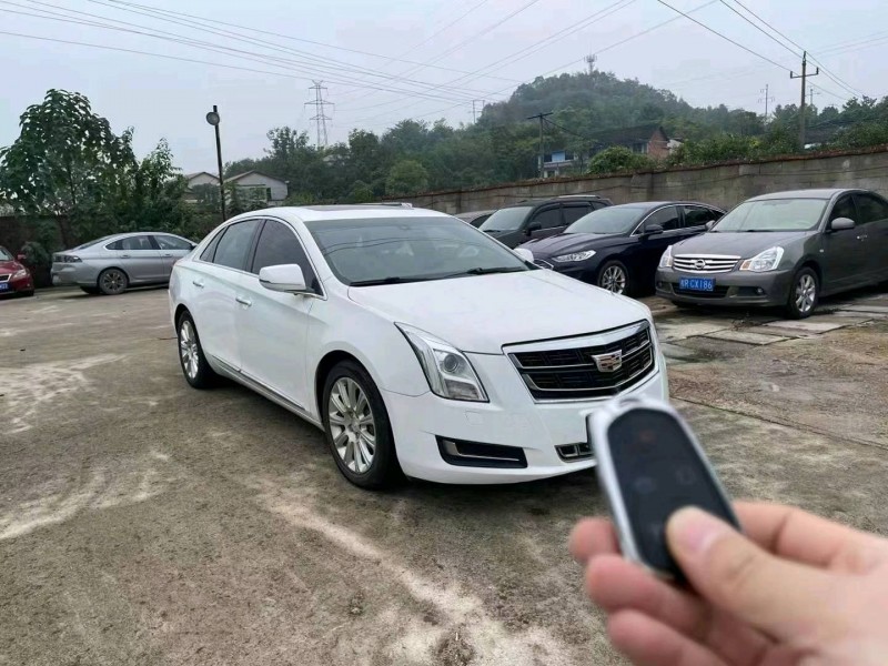 佛山17年凯迪拉克XTS2