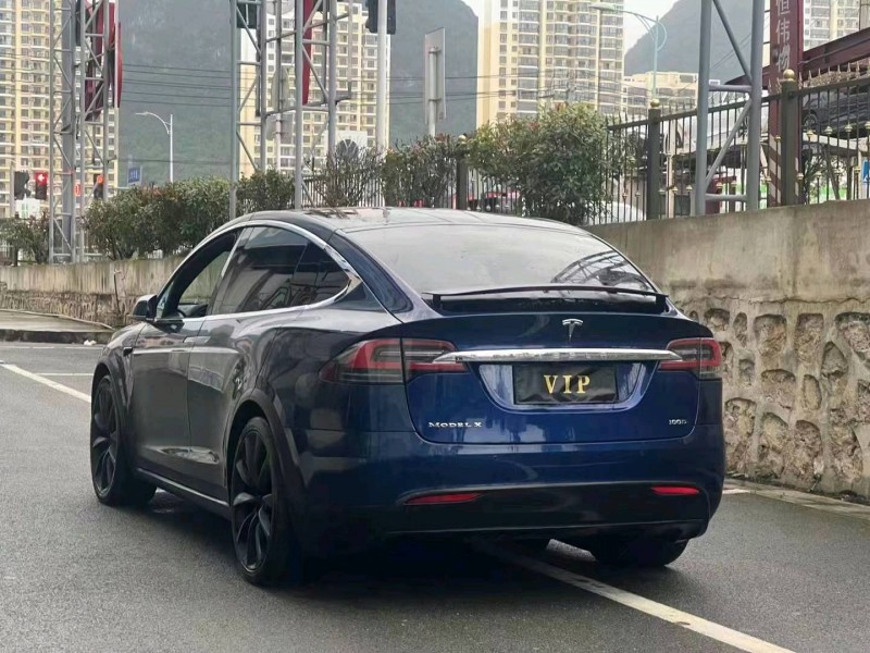 汕頭17年特斯拉MODEL X4