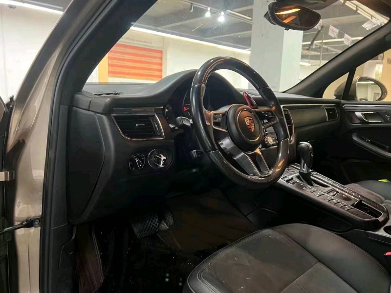 汕头17年保时捷Macan6