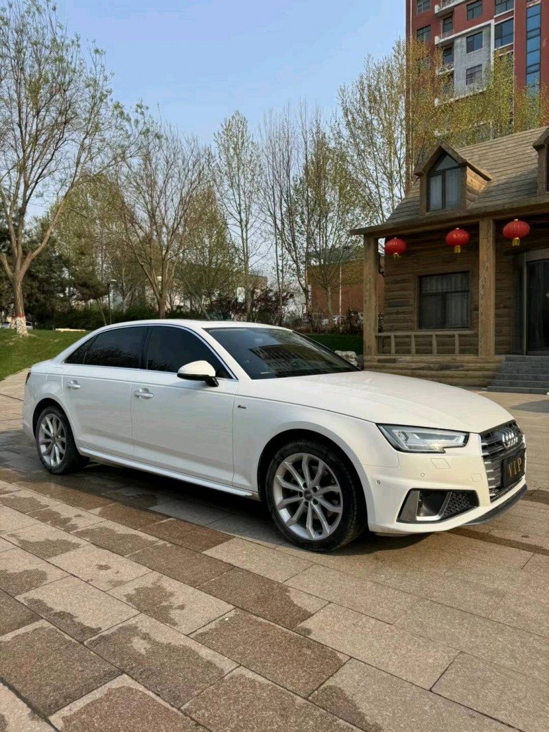 邢台19年奥迪A4L3