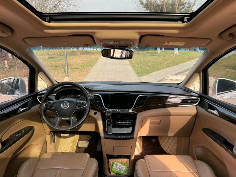 邢台17年别克GL85