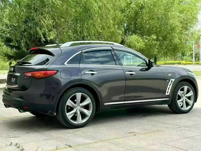 吉林13年英菲尼迪QX709