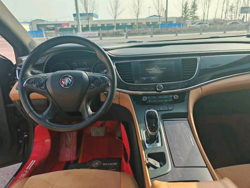 聊城16年别克君越6