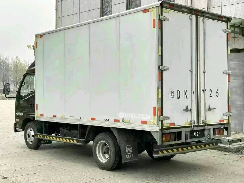 吉林20年凱馬汽車銳捷EM268
