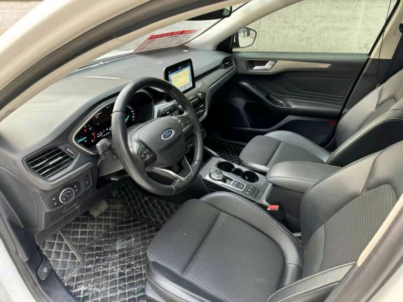 徐州19年福特福克斯7