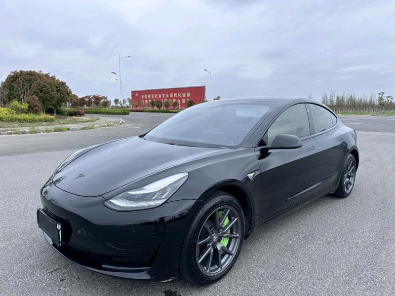 鹽城20年特斯拉MODEL 32