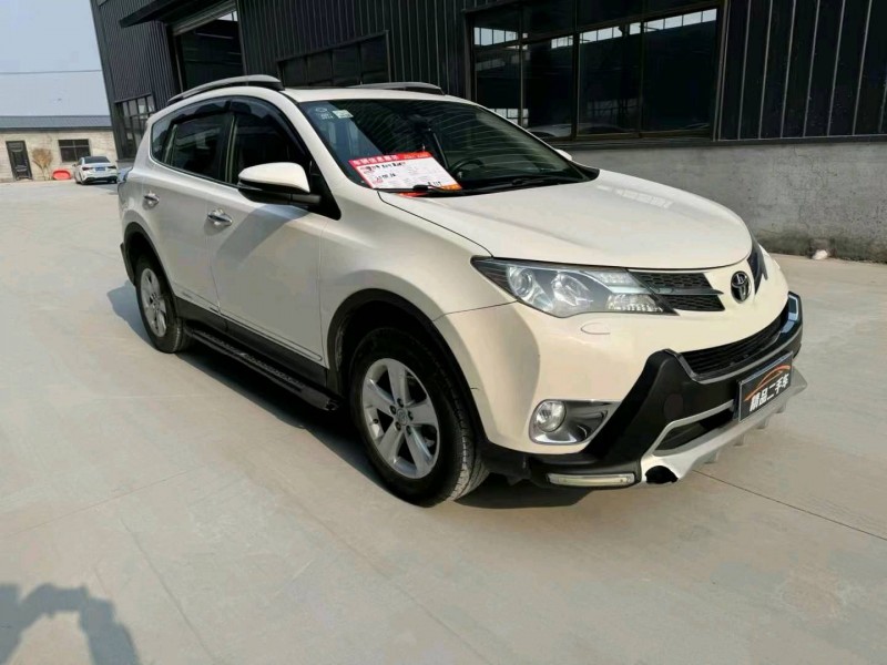 徐州14年丰田RAV42